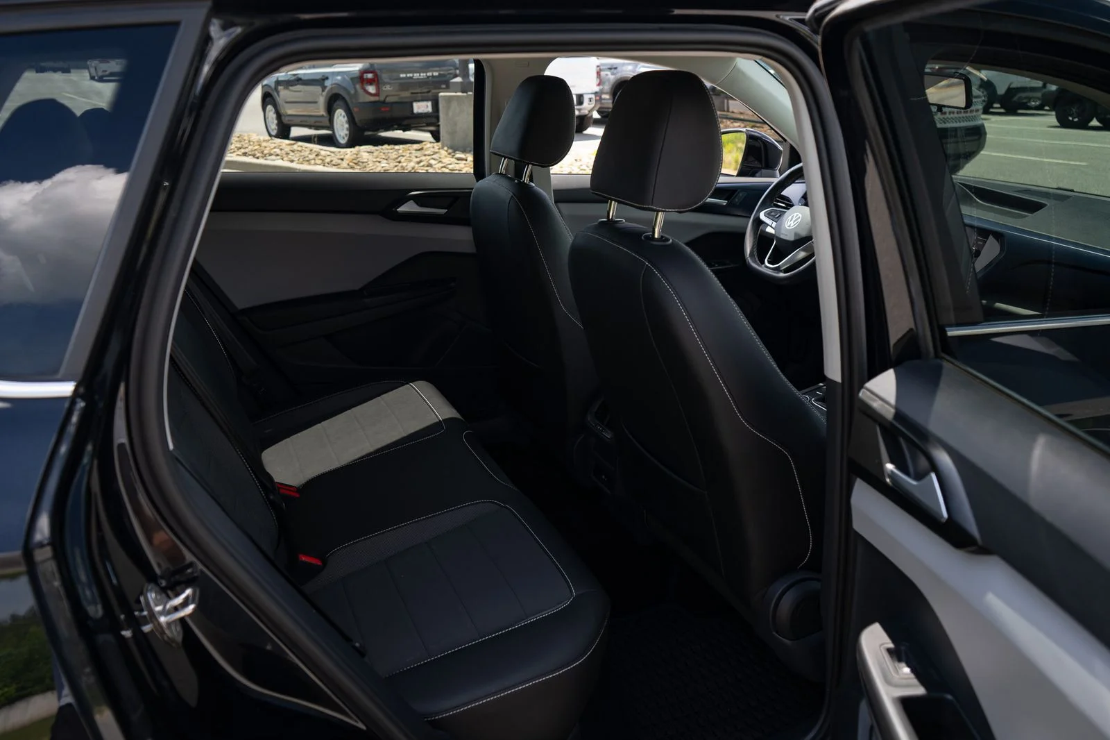 Used 2022 Black Volkswagen 1.5T SE image 20