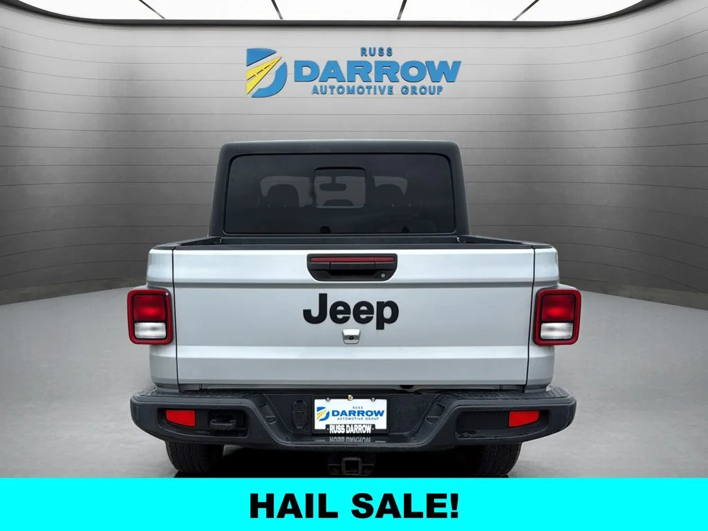Used 2023 Silver Jeep Sport S image 4