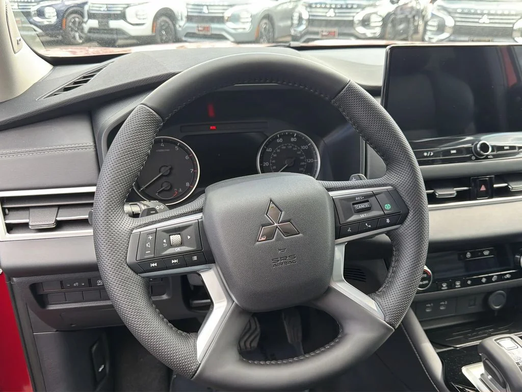 New 2026 Red Diamond Mitsubishi SE 1.5T S-AWC image 13