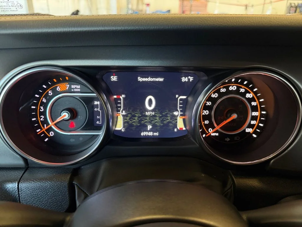 Used 2023 Orange Jeep Rubicon image 18