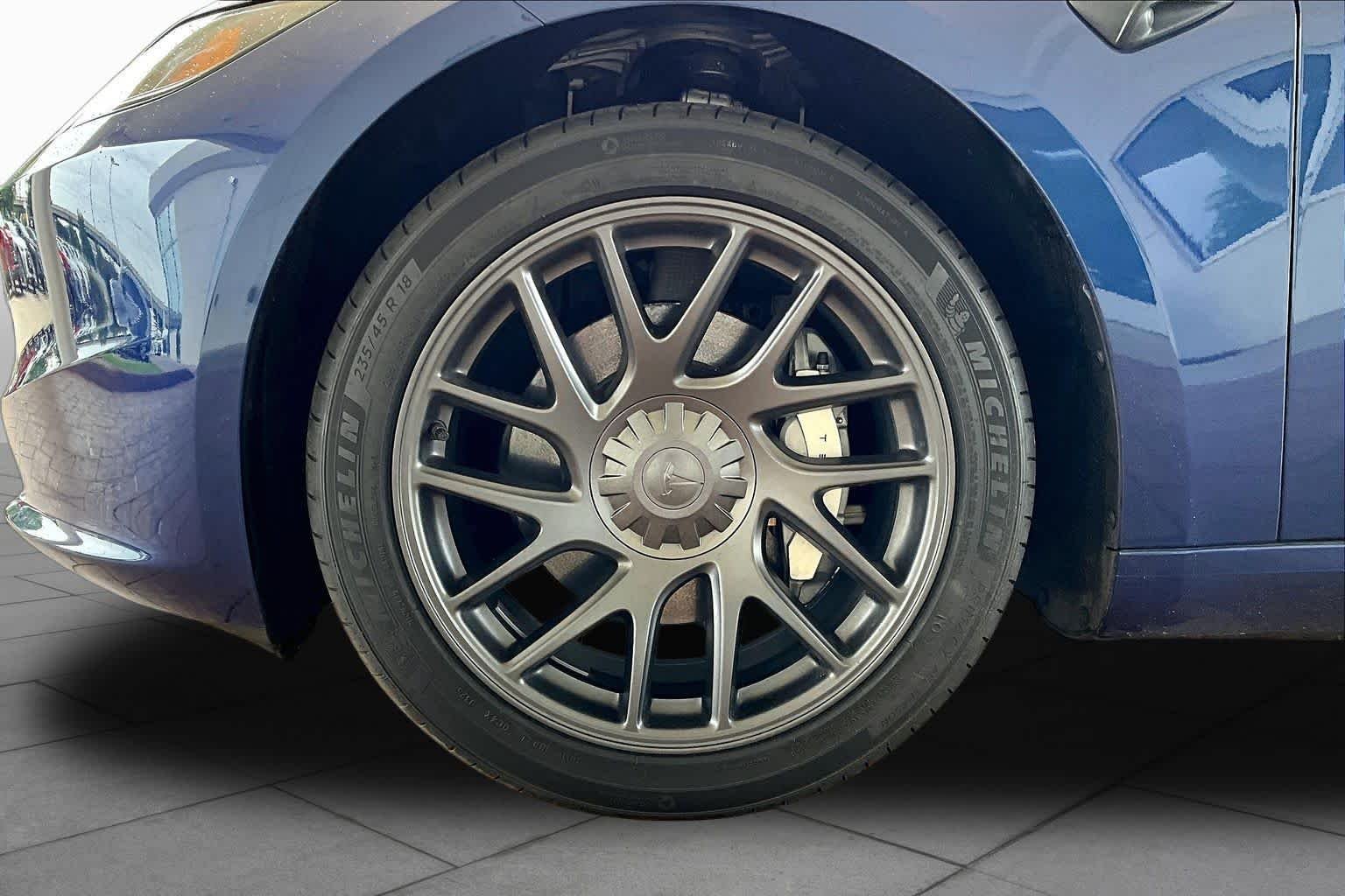 Used 2025 Solid Black Tesla Long Range image 8