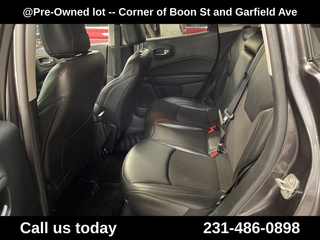 Used 2021 Gray Jeep Latitude image 21