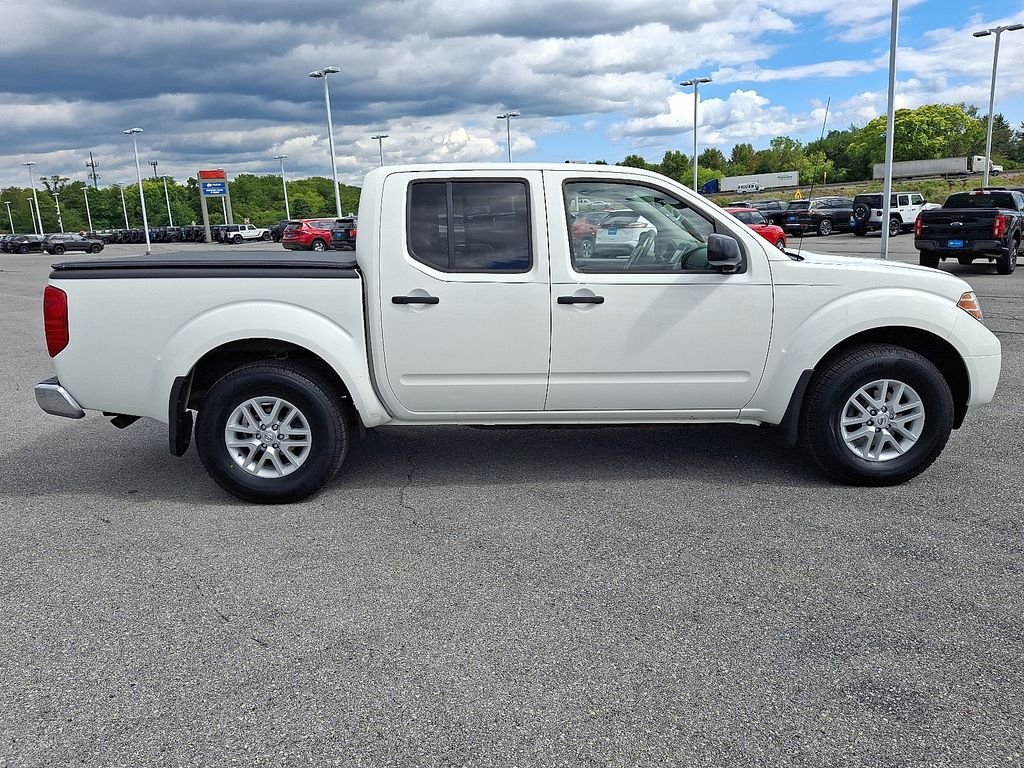 Used 2018 White Nissan SV image 8