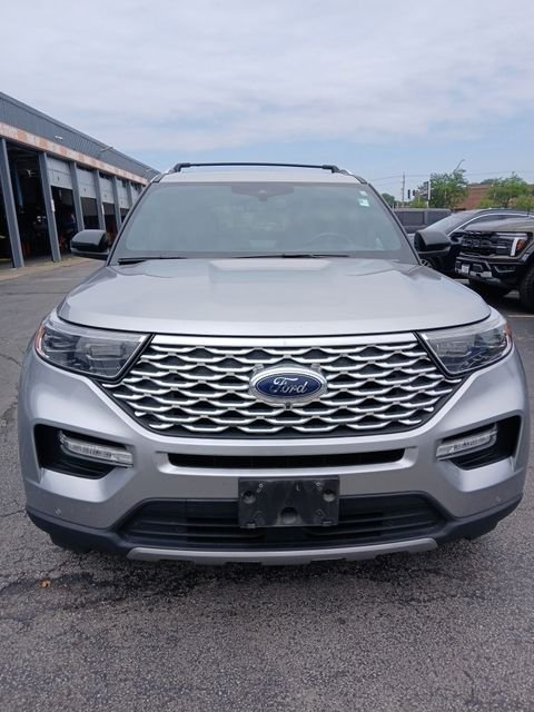 Used 2020 Silver Ford Platinum image 5