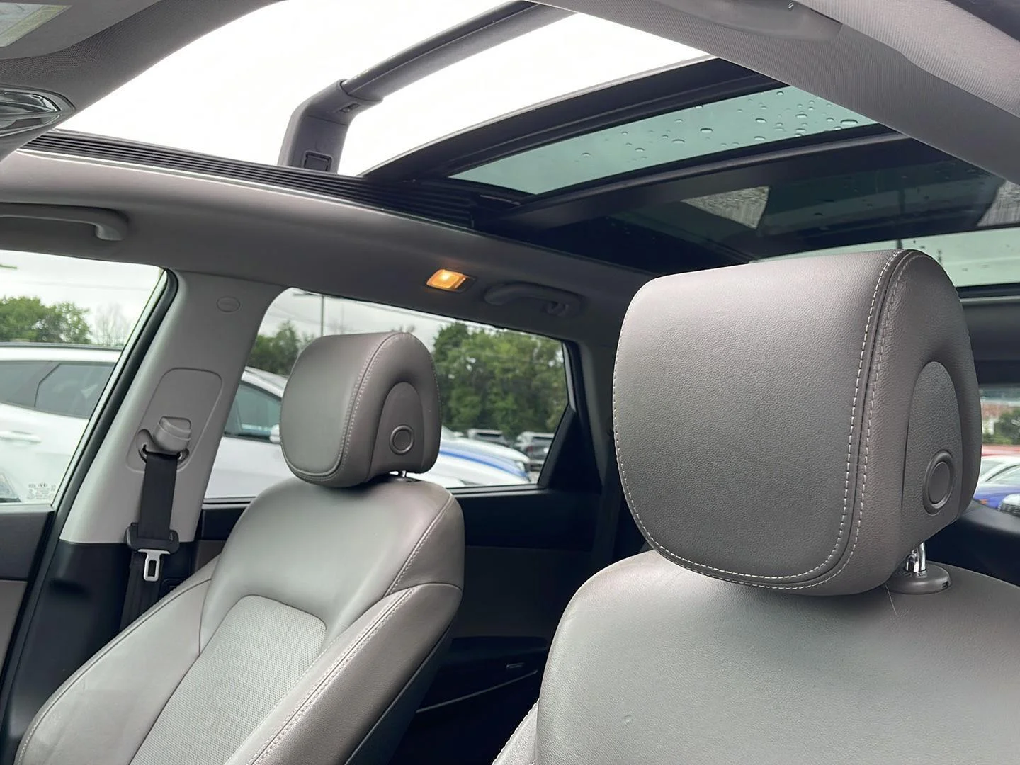 Used 2017 Circuit Silver Hyundai Limited Ultimate image 28