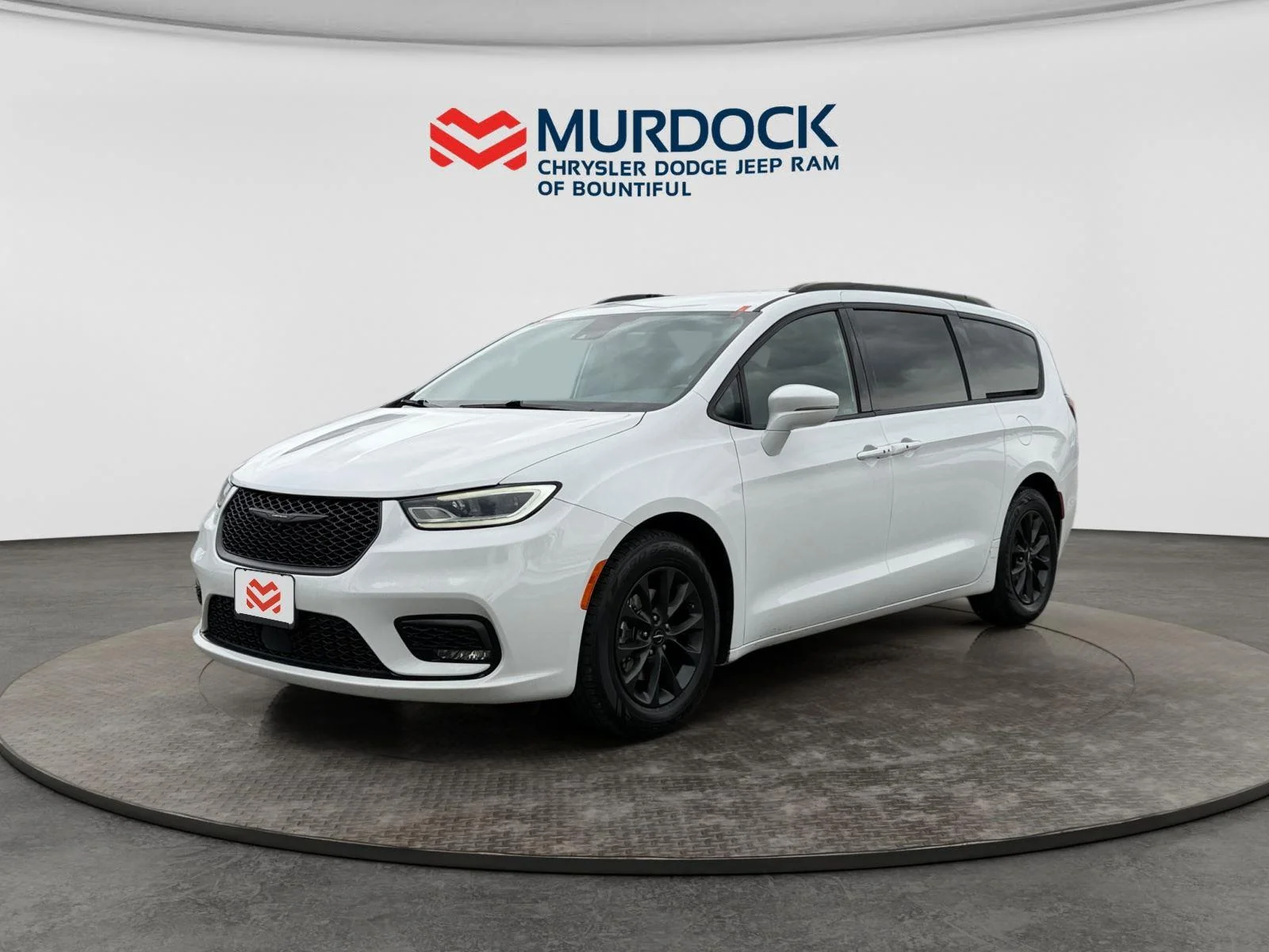 2021 Chrysler Pacifica Touring L's photo