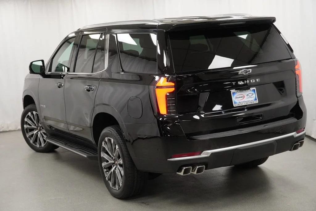New 2026 Black Chevrolet High Country image 39