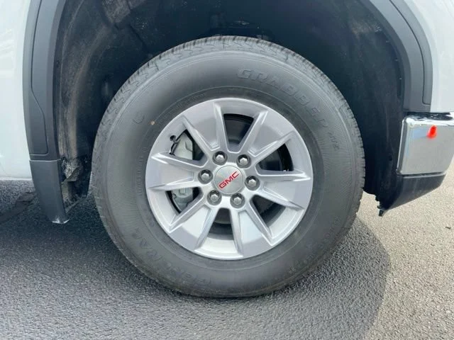 New 2026 Summit White GMC Pro image 6