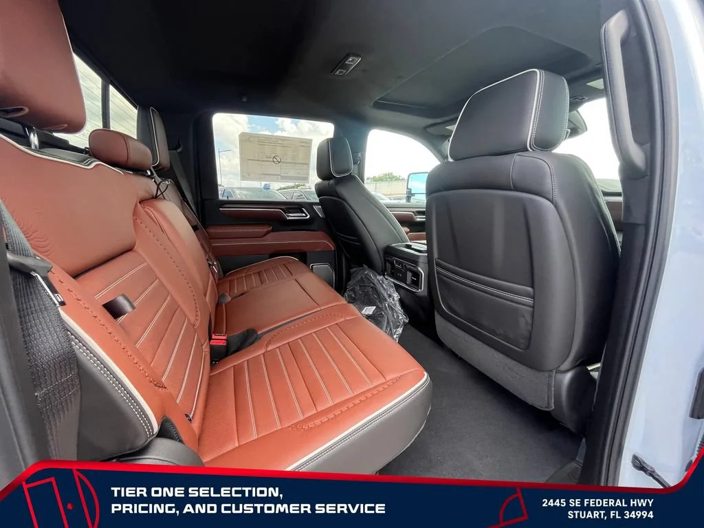 New 2026 Glacier White Tricoat GMC Denali Ultimate image 18
