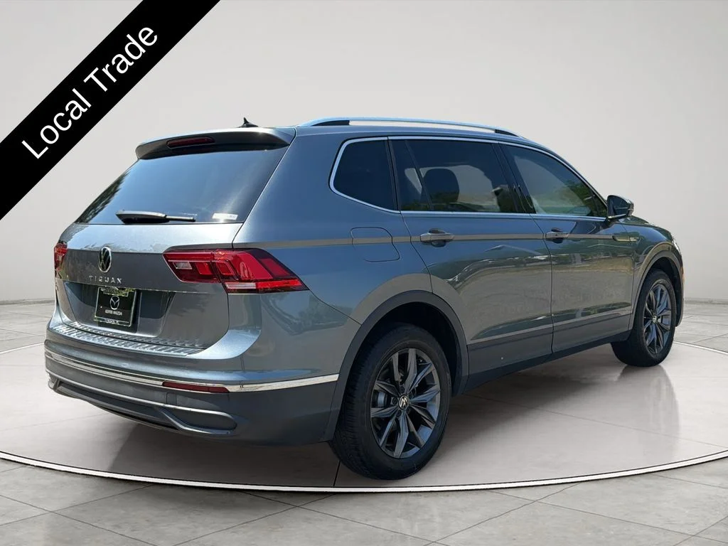 Used 2022 Platinum Gray Metallic Volkswagen 2.0T SE image 5
