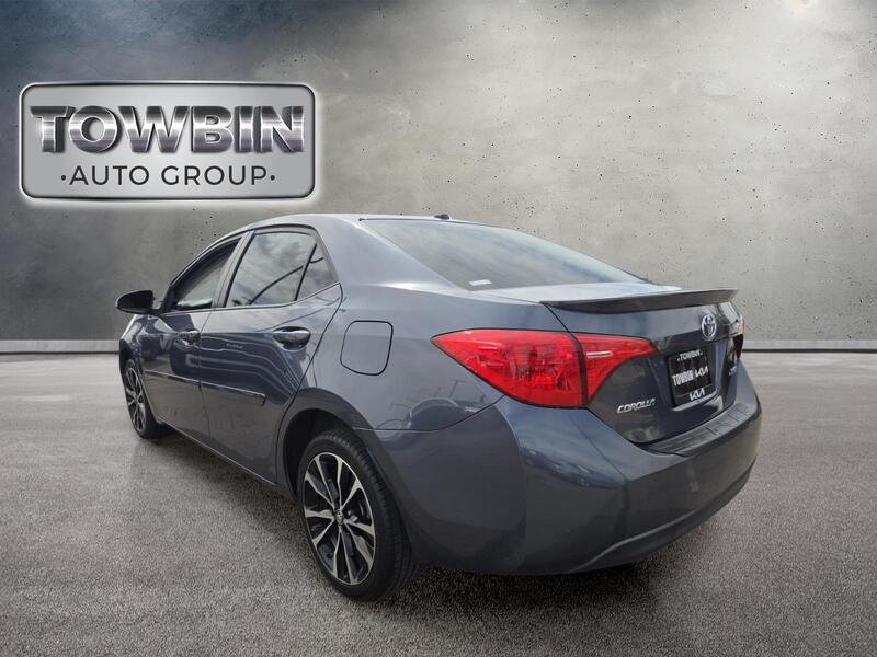 Used 2018 Slate Metallic TOYOTA XSE CVT image 6