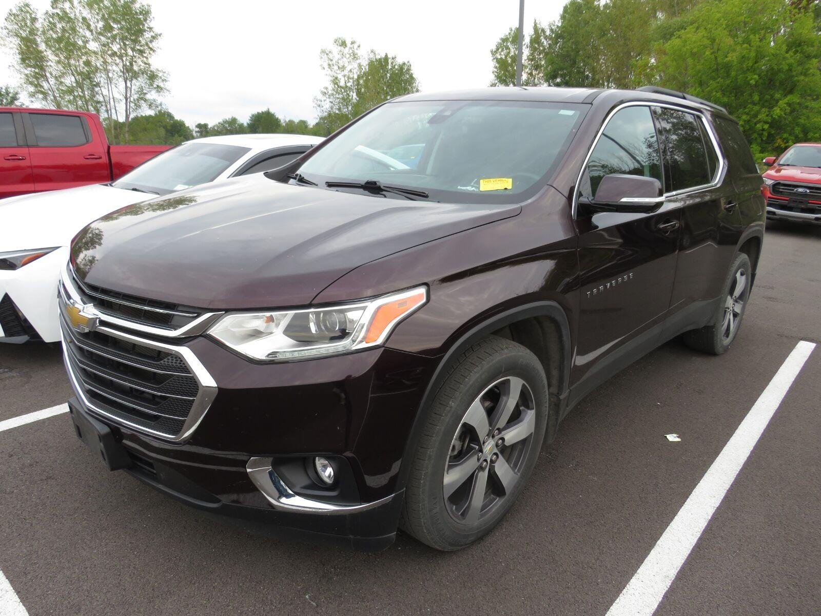 Used 2021 Black Cherry Metallic Chevrolet LT Leather image 5