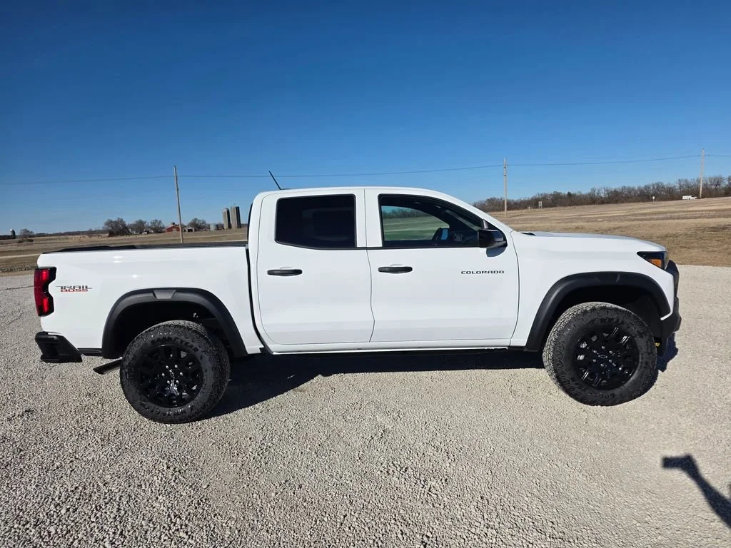 New 2026 Summit White Chevrolet Trail Boss image 2