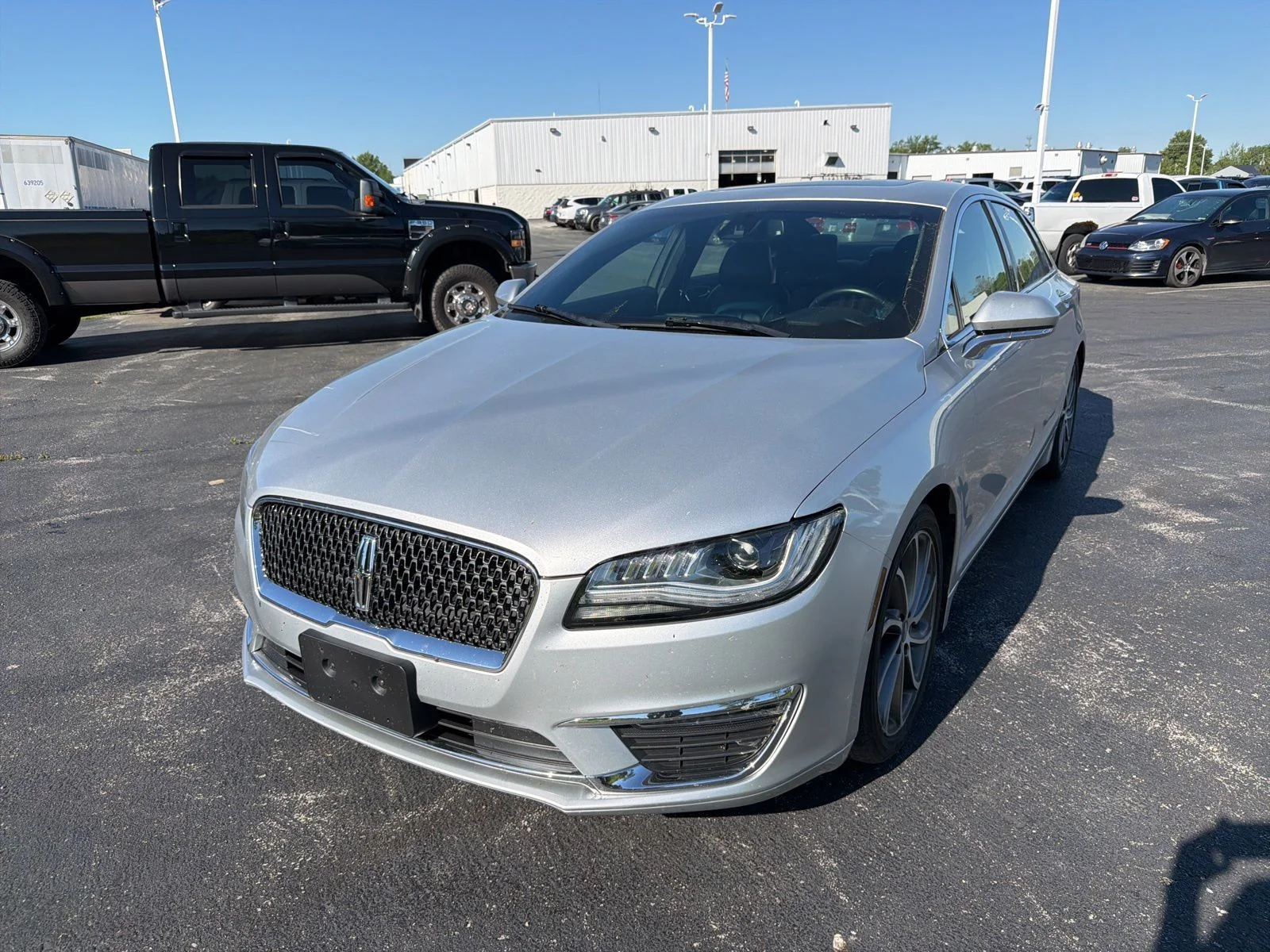 Used 2019 Ingot Silver Lincoln Reserve image 2