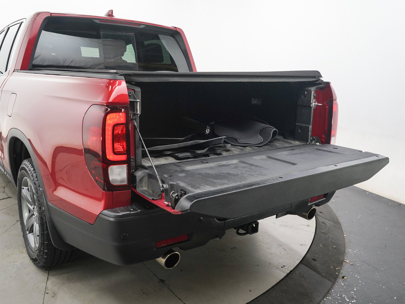 Used 2023 Red Honda RTL-E image 9