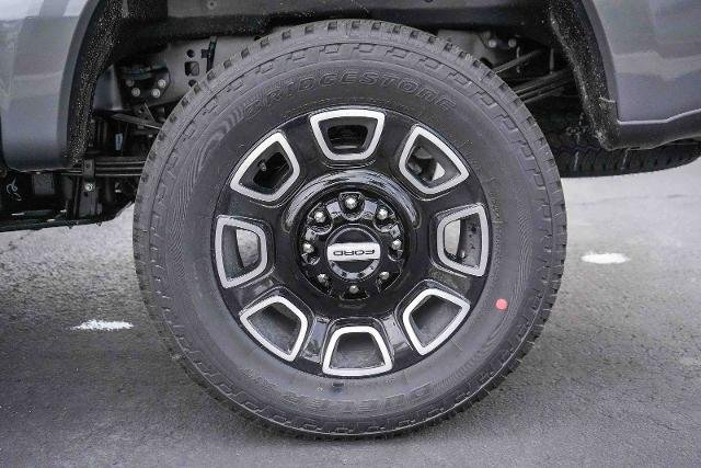 2026 Ford F-250 Super Duty Platinum - Photo 36
