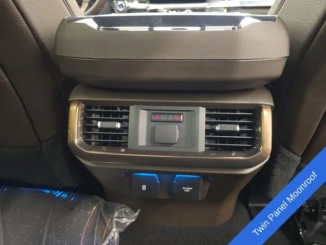 New 2026 Agate Black Metallic Ford King Ranch® image 15