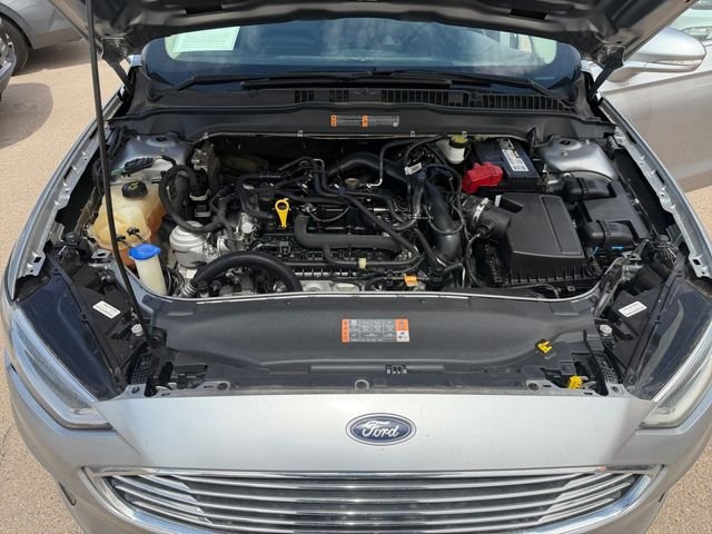 Used 2020 Silver Ford SEL image 20