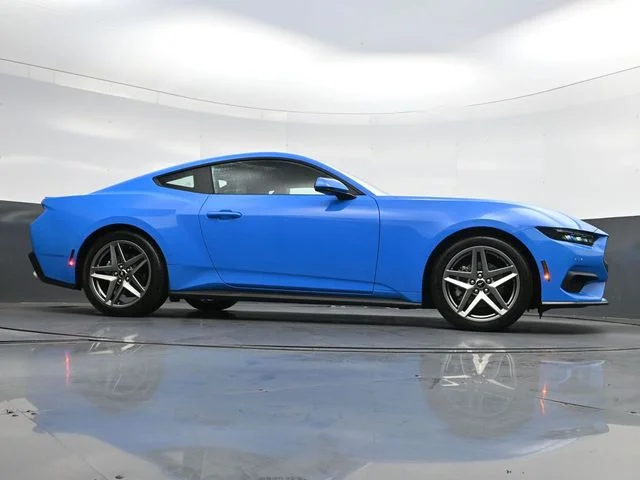 Used 2025 Blue Ford EcoBoost Premium image 34