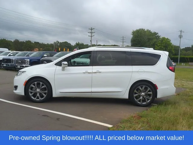 Used 2020 White Chrysler Limited image 10