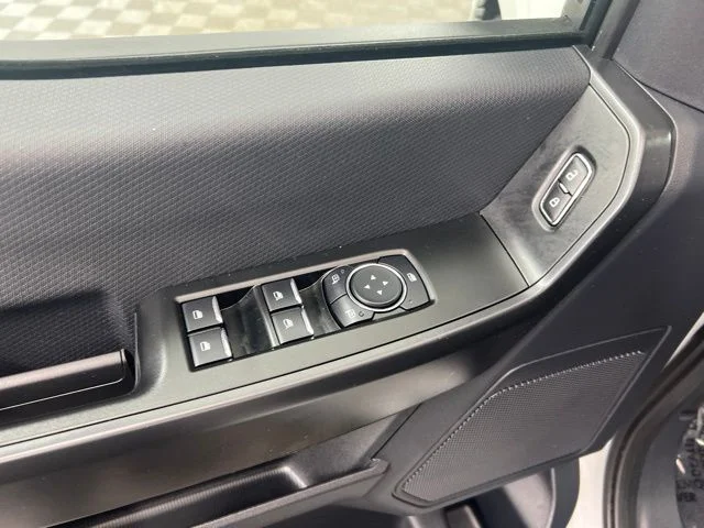 Used 2025 White Ford LOBO image 12