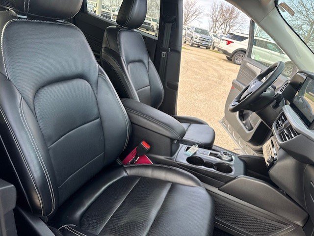 2023 Ford Escape Platinum - Photo 33