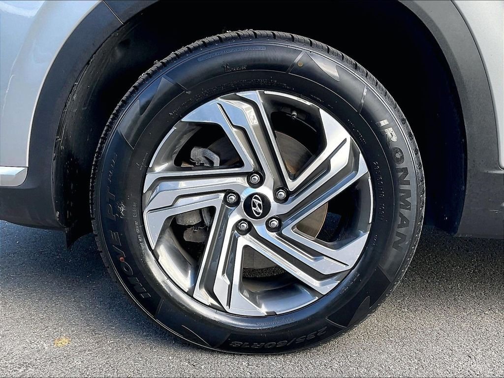 Used 2022 Silver Hyundai SEL image 22