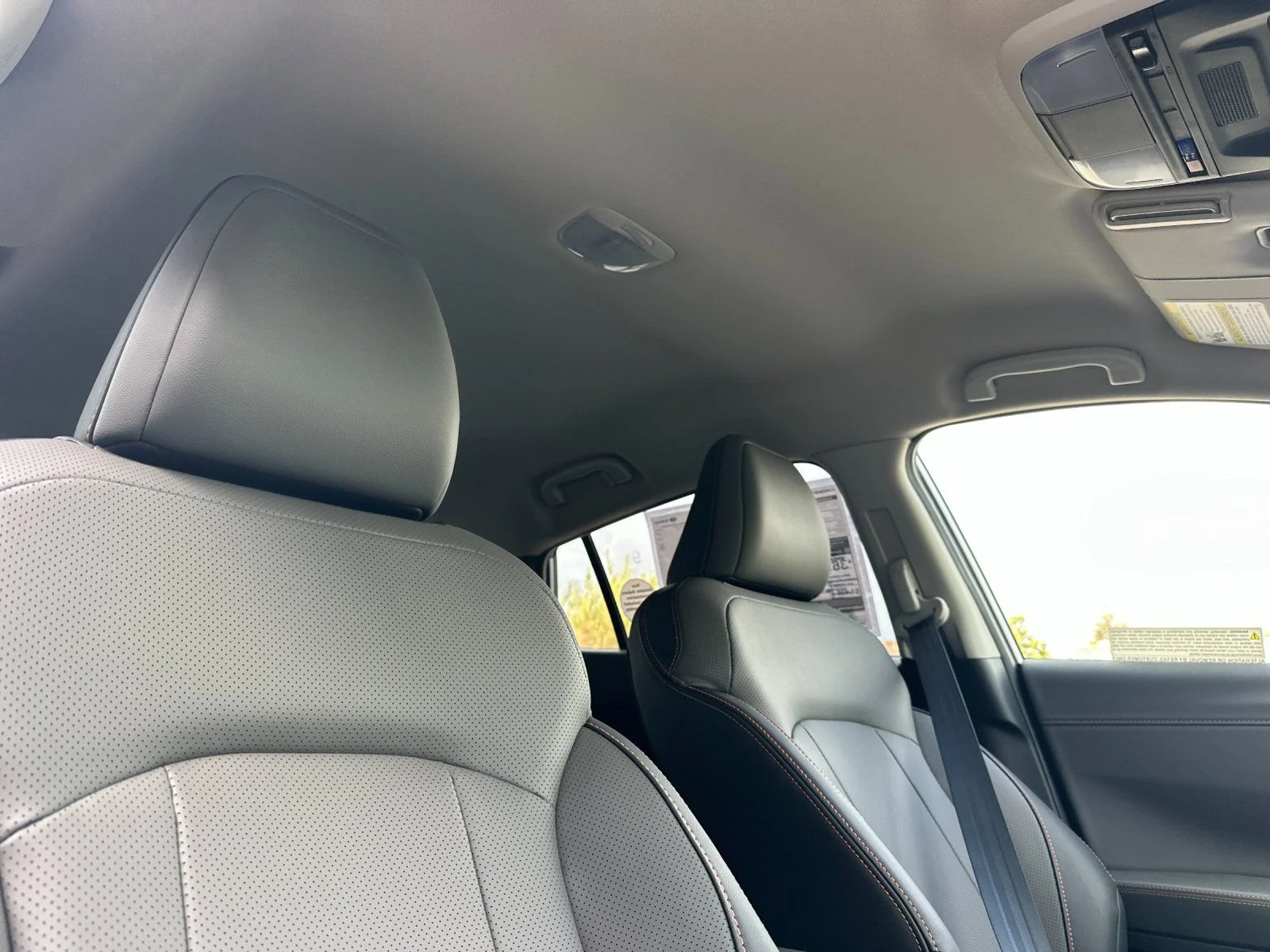 New 2026 CRYSTAL WHITE PEARL Subaru Limited Hybrid image 20