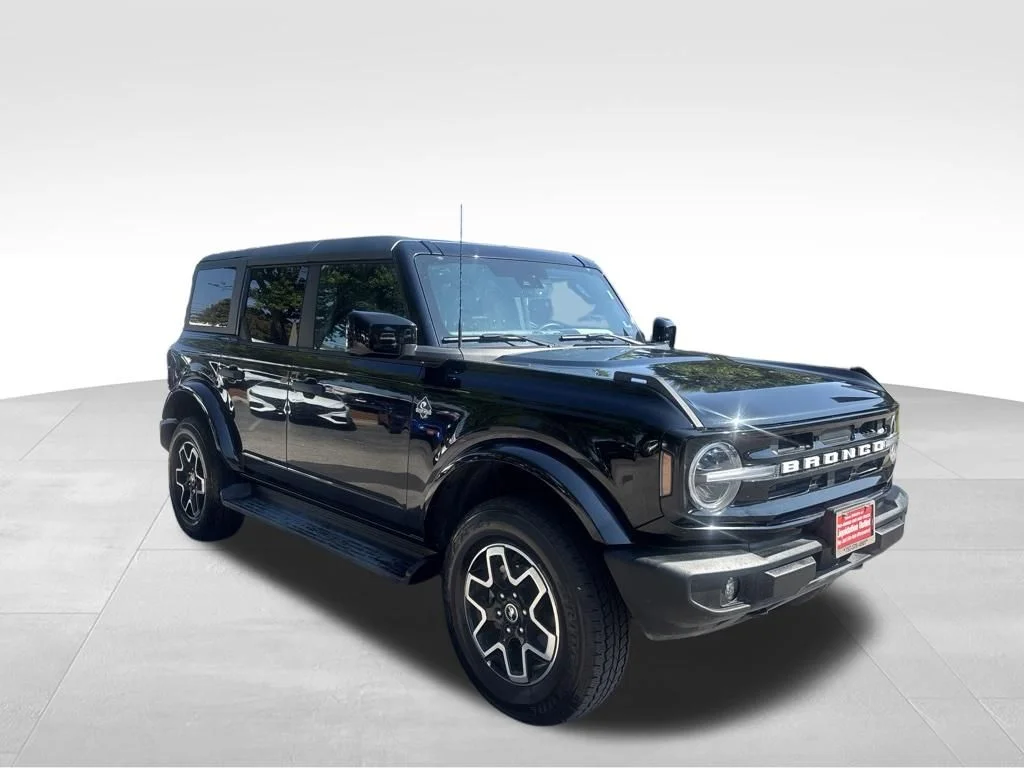 Used 2026 Black Ford Outer Banks image 2