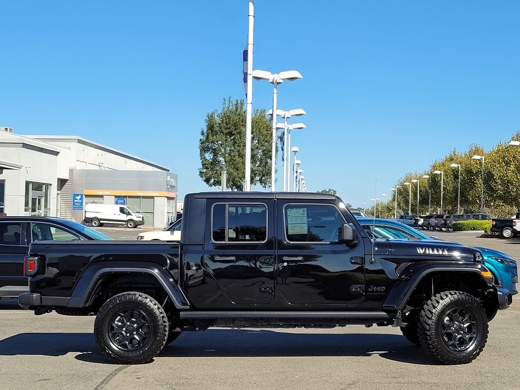 Used 2023 Black Jeep Willys image 3