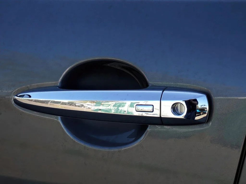 2025 Nissan Altima SV - Photo 15