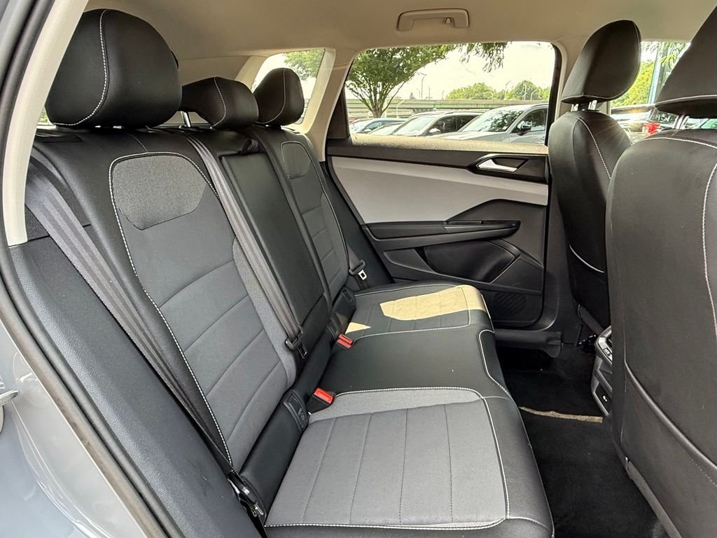 Used 2022 Pure Gray Volkswagen 1.5T SE image 26
