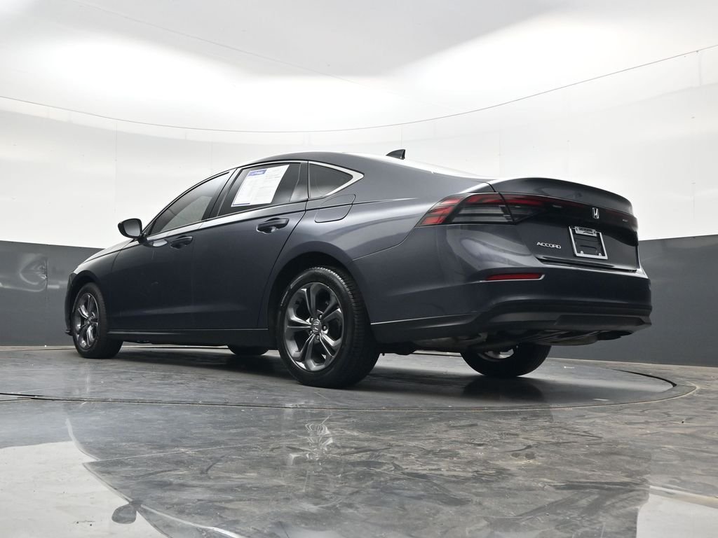 Used 2023  Honda EX image 35