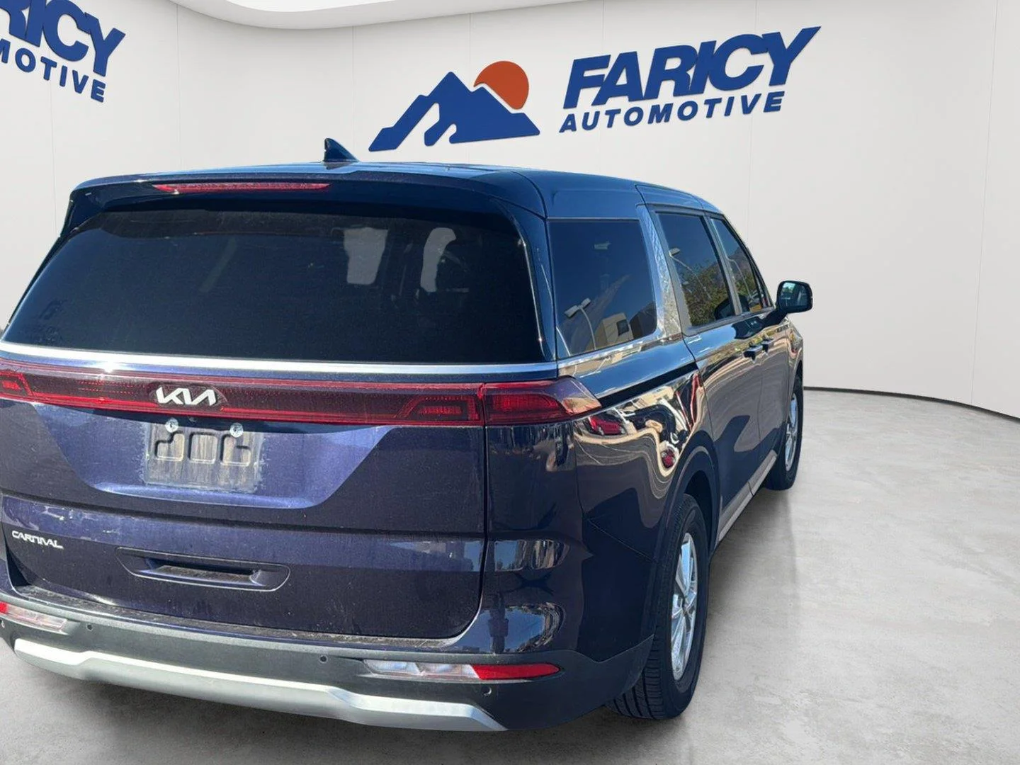 Used 2023 Deep Chroma Blue Kia LX image 7