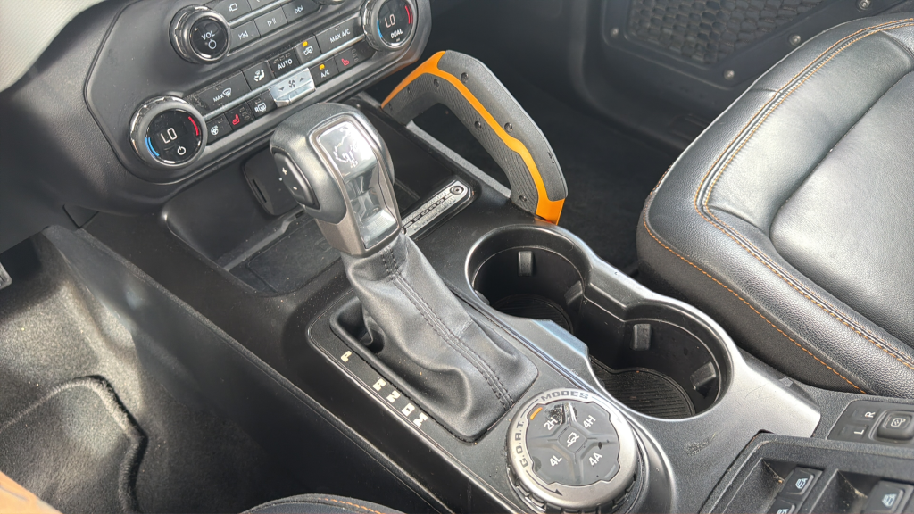 Used 2023 Blue Ford Badlands image 28