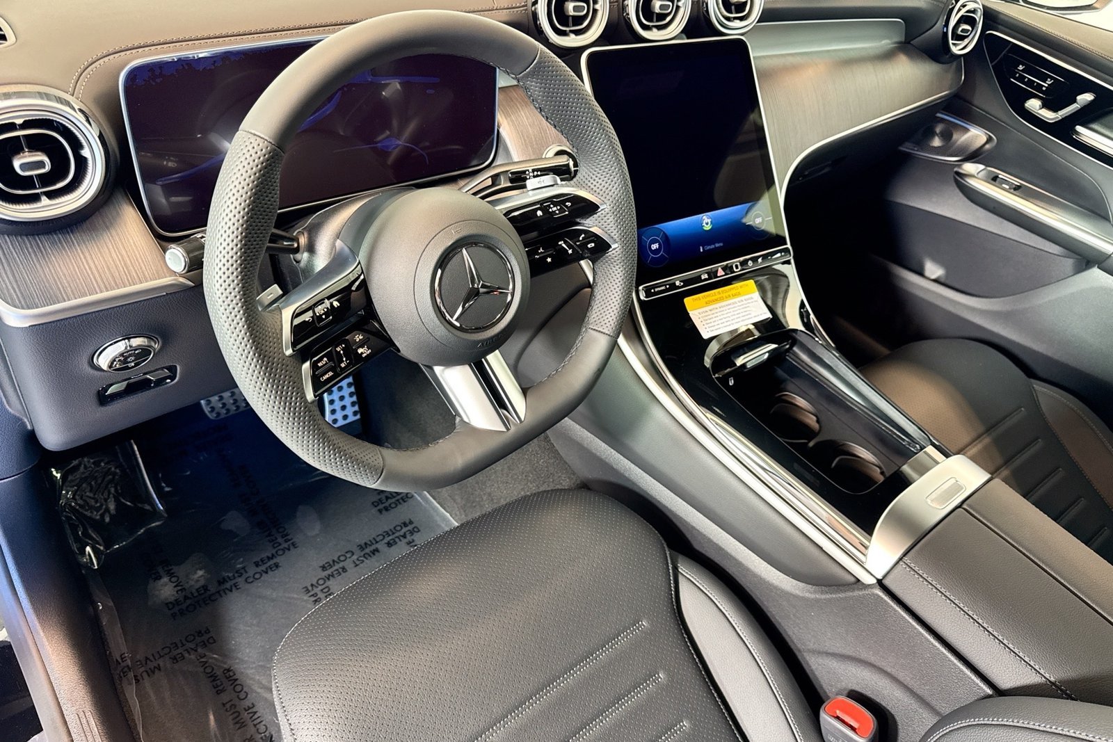 New 2026 Black Mercedes-Benz GLC 300 image 9