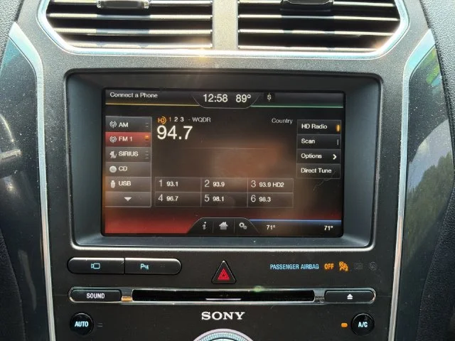 Used 2016 Red Ford Sport image 16