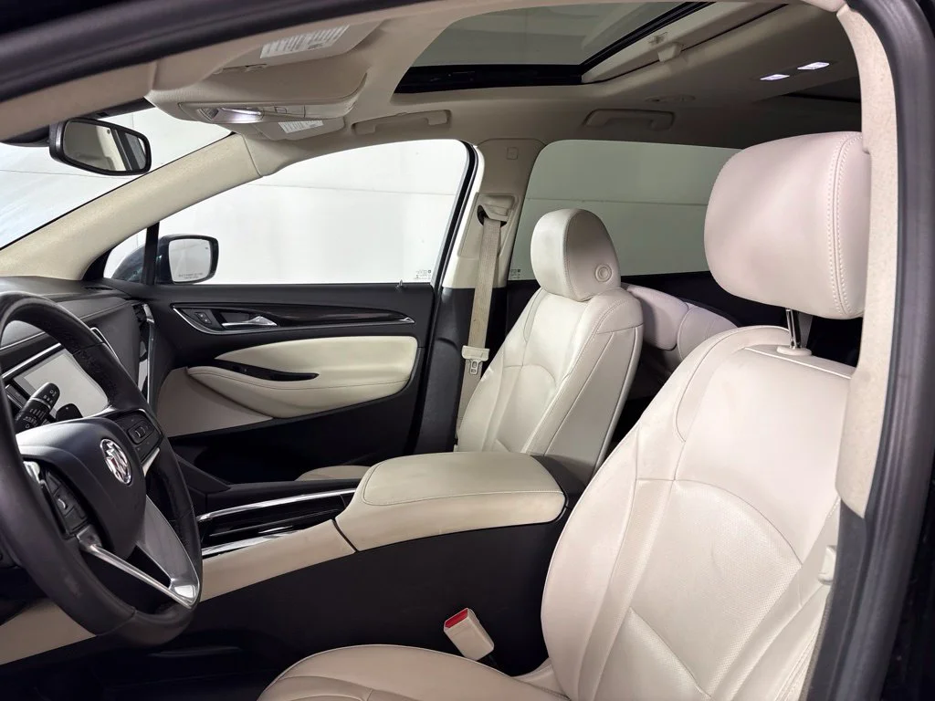 Used 2023 Black Buick Essence image 30