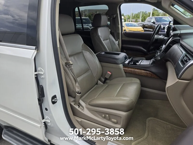 Used 2016 Pearl CHEVROLET 4WD 4DR LTZ image 20