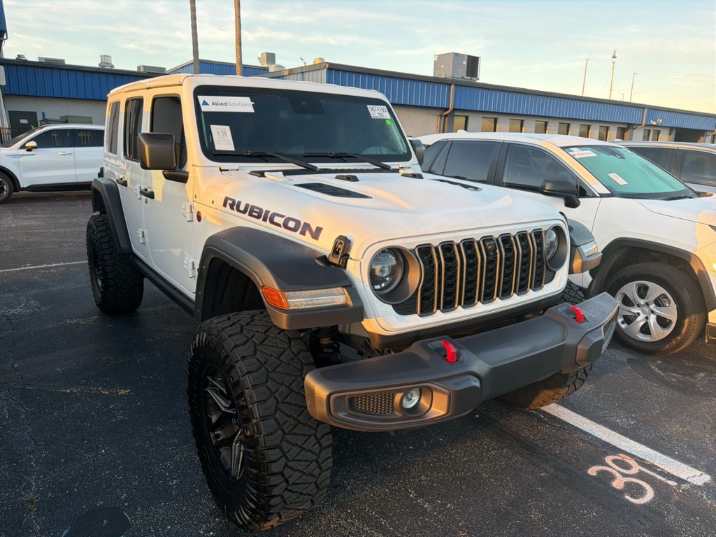 Used 2025 Bright White Clearcoat Jeep Rubicon image 5