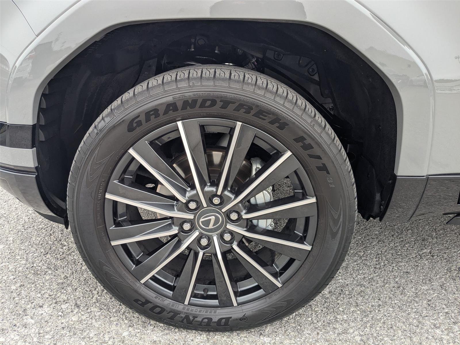 Used 2026 Incognito Lexus GX 550 Luxury + image 9