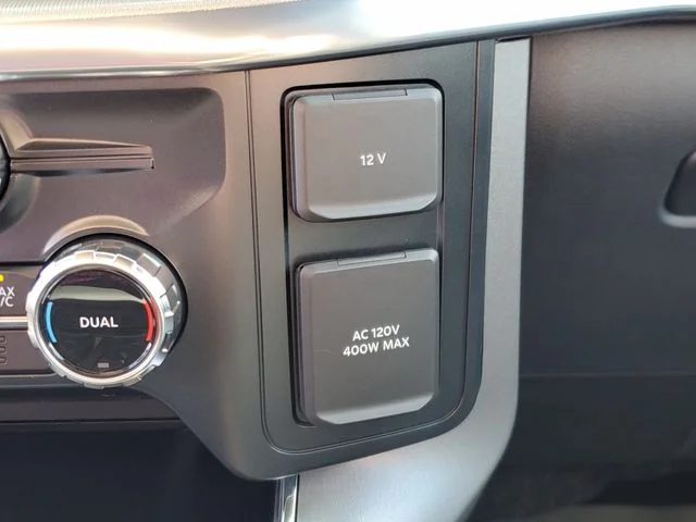 New 2026 Star White Metallic Tri-Coat Ford Lariat® image 31