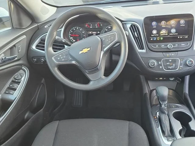 Used 2025 Summit White Chevrolet LS image 20