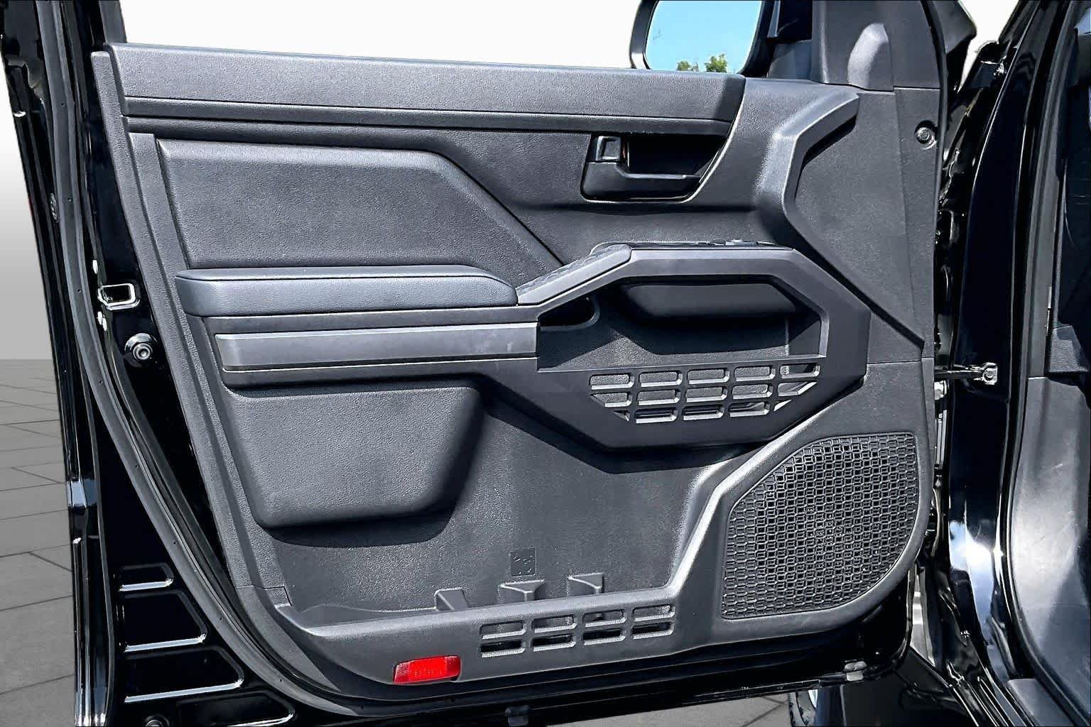 Used 2025 Black Toyota SR5 image 21
