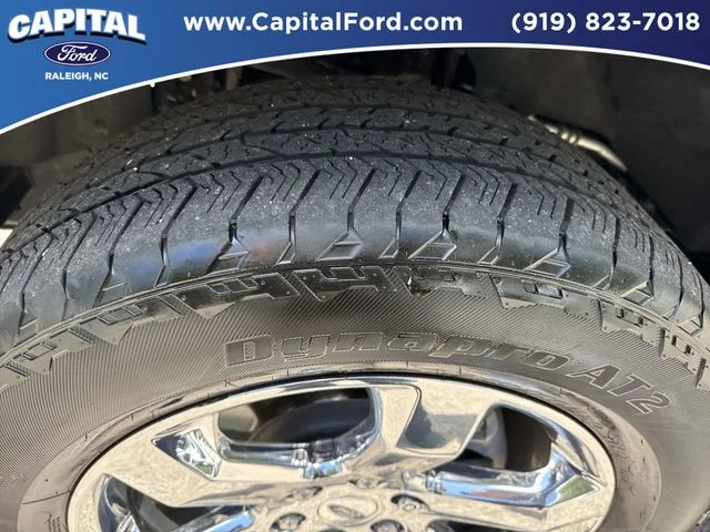 Used 2023 White Ford Lariat image 14