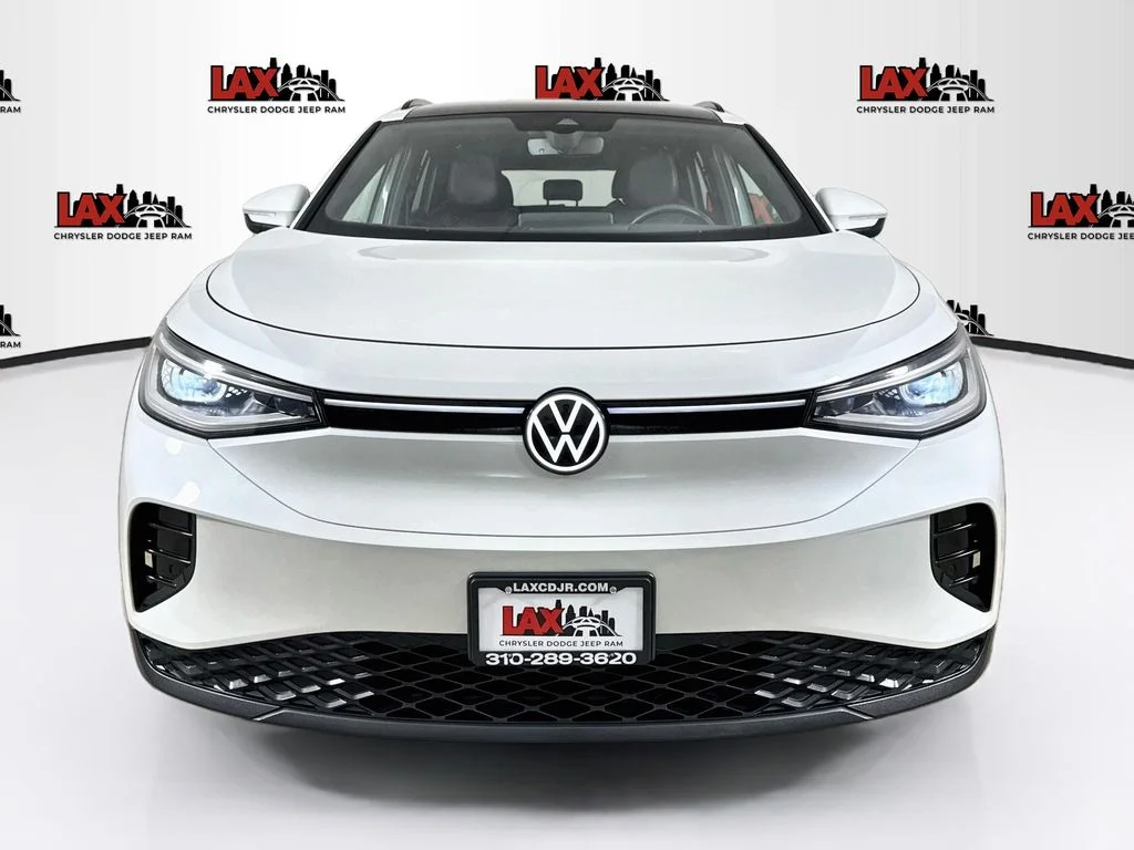 Used 2023 White Volkswagen Pro S image 2