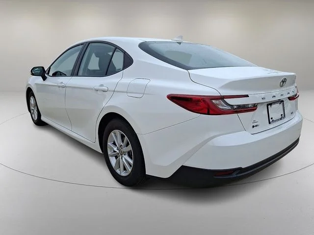 Used 2025 White Toyota LE image 7
