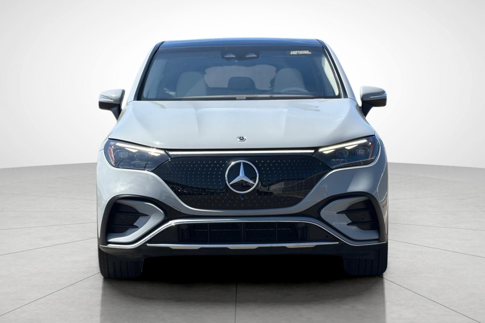 Certified Used 2023 Gray Mercedes-Benz 500 SUV image 10