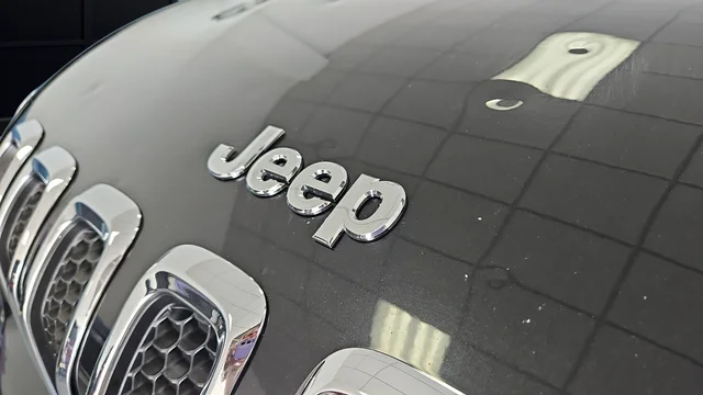 Used 2014 Brilliant Black Crystal Pearlcoat Jeep Limited image 41