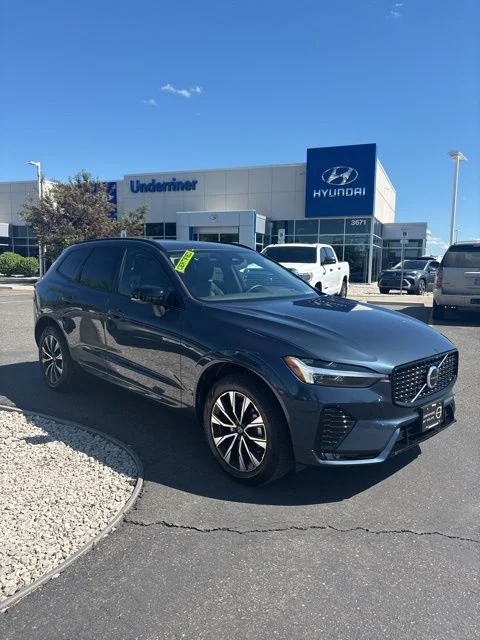2024 Volvo XC60 B5 Plus Dark Theme AWD's photo